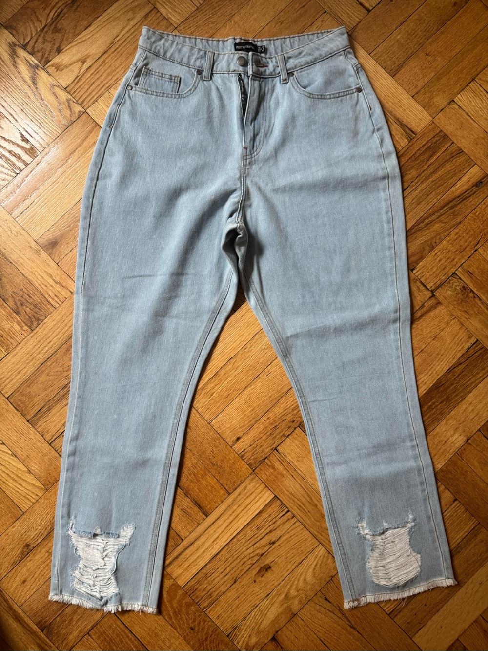 PrettyLittleThing Light Wash Girlfriend Jeans